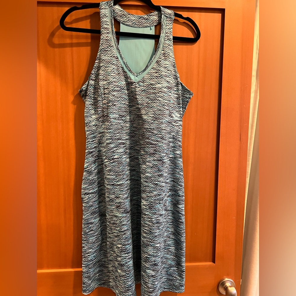MpG athletic dress. Multi blue. Size large